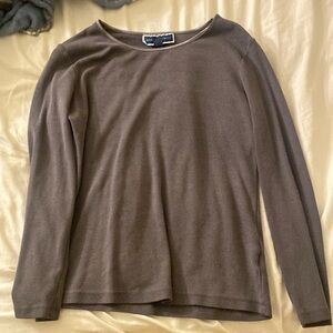 grey long sleeve with sorta shiny neck